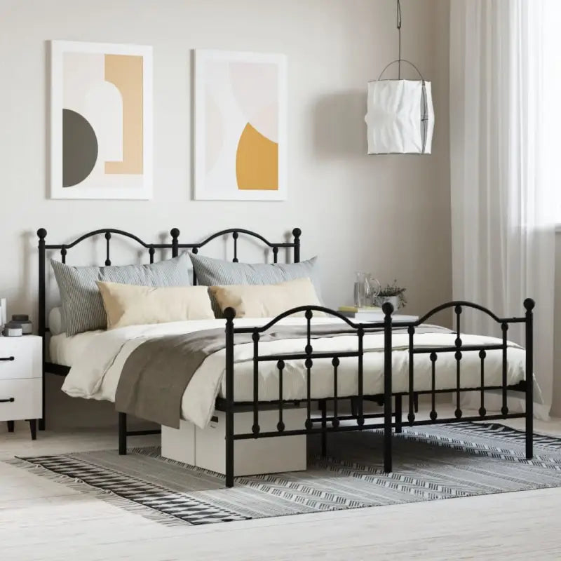 Robuust metalen bedframe met extra opbergruimte en tijdloos design - Bedden & bedframes