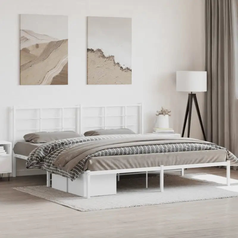 Robuust metalen bedframe met extra opbergruimte en tijdloos ontwerp - Wit / 193 x 203 cm / met hoofdbord - Bedden &