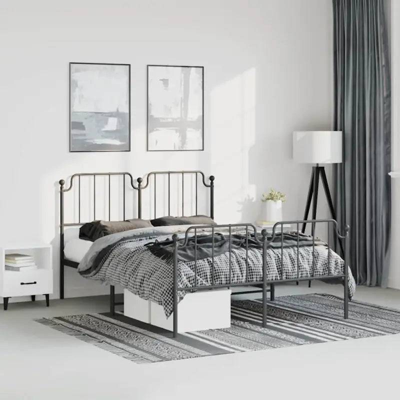 Robuust metalen bedframe met tijdloos design en extra opbergruimte - Zwart / 183 x 213 cm / met hoofdbord & voetbord