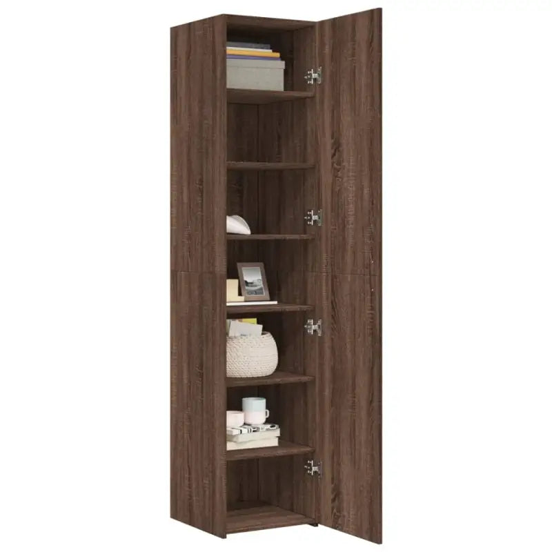 Trendy hoge kast van bewerkt hout met elegante uitstraling - Dressoirs & buffetkasten