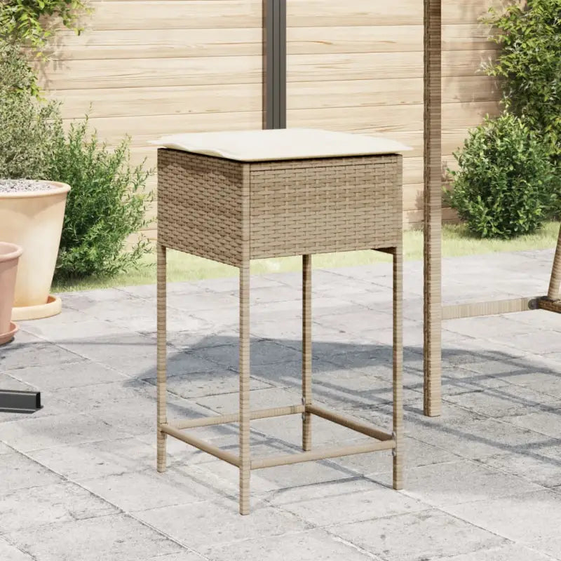 Tuinstoelen in poly rattan voor een comfortabele zitervaring - beige en crèmekleurig / 1 - Tuinstoelen