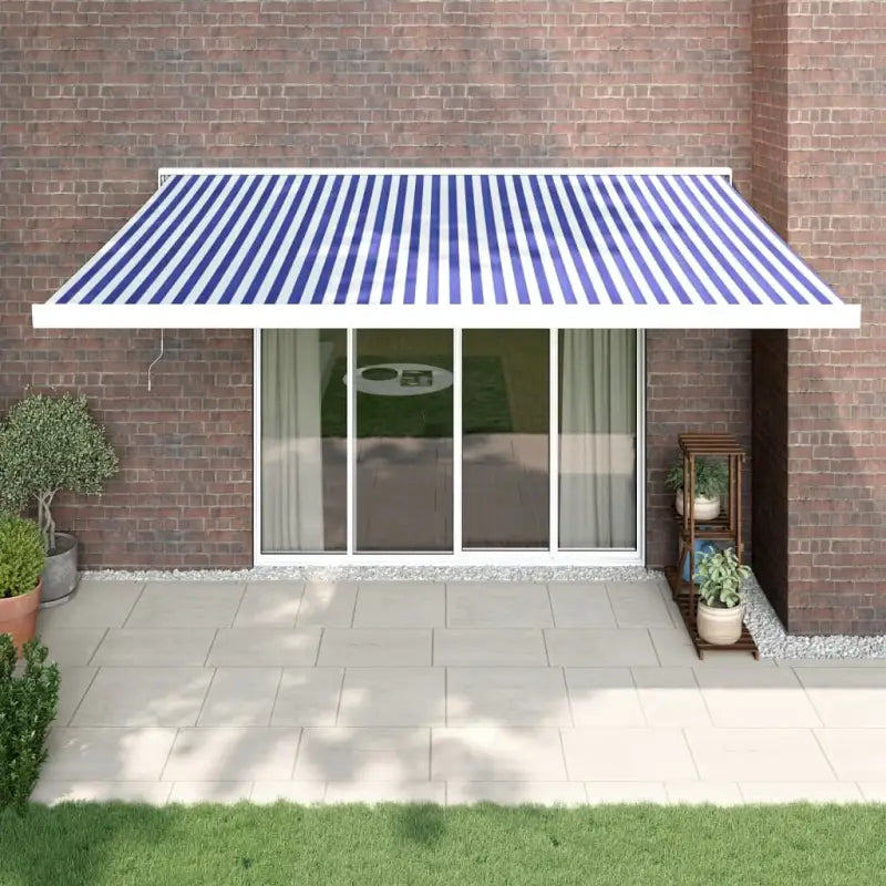Uittrekbare luifel van gepoedercoat aluminium voor terrasplezier - 1 / Blauw en wit / 450 x 300 cm - Zonwering