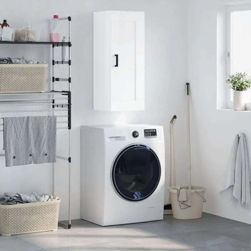 Wandgemonteerde dressoir bewerkt hout hoogglans wit elegante uitstraling - Dressoirs & buffetkasten