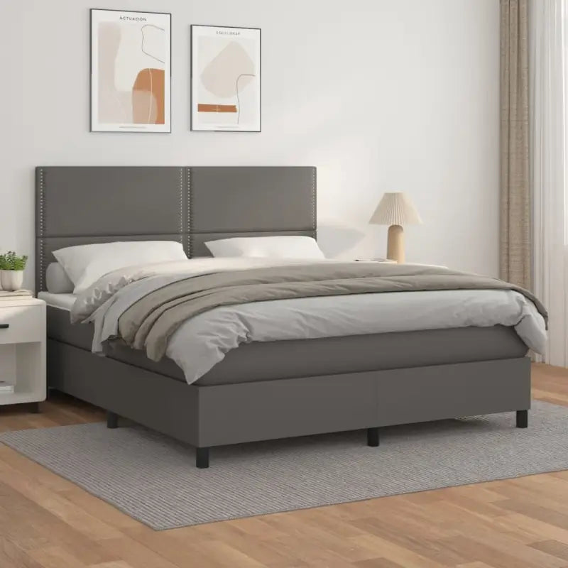 Zwart Kunstleer Boxspringbed met schuim vulling en ideale afmetingen - Grijs / 180 x 200 cm / Effen met spijkers