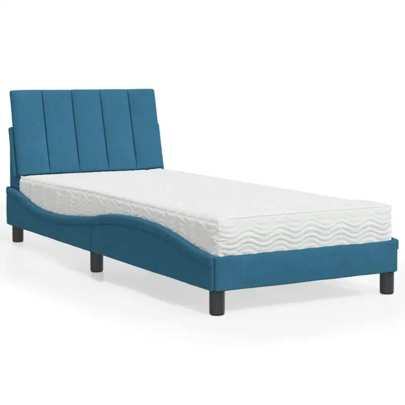Bed met multiplex lattenbodem en 22d PU-schuim in blauw materiaal - Bedden & bedframes