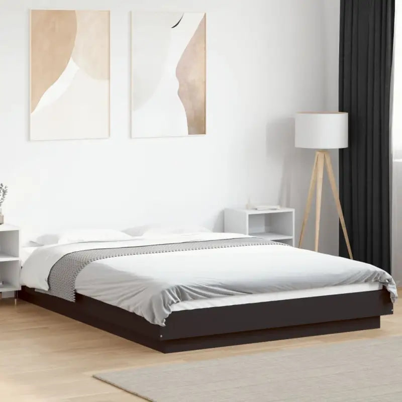 Bed met RGB LED-verlichting en bewerkt hout voor een stabiele nachtrust - Zwart / 120 x 190 cm - Bedden & bedframes