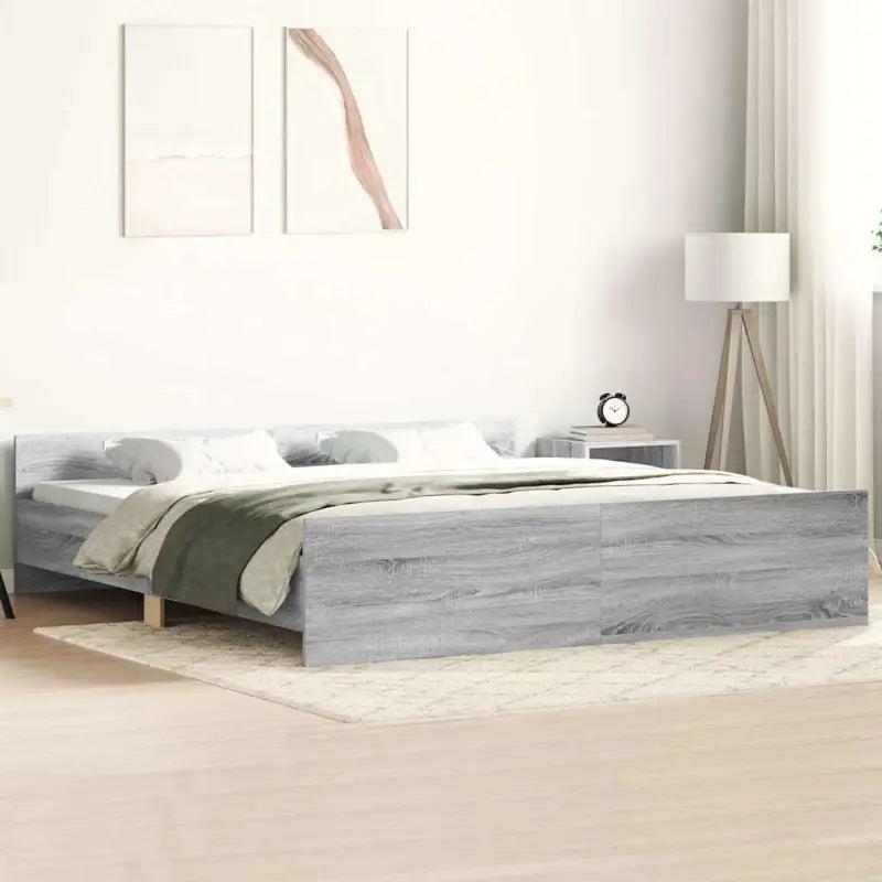 Bedframe in Grijs Sonoma voor een stevige en stabiele nachtrust - Grijs sonoma / 200 x 200 cm - Bedden & bedframes