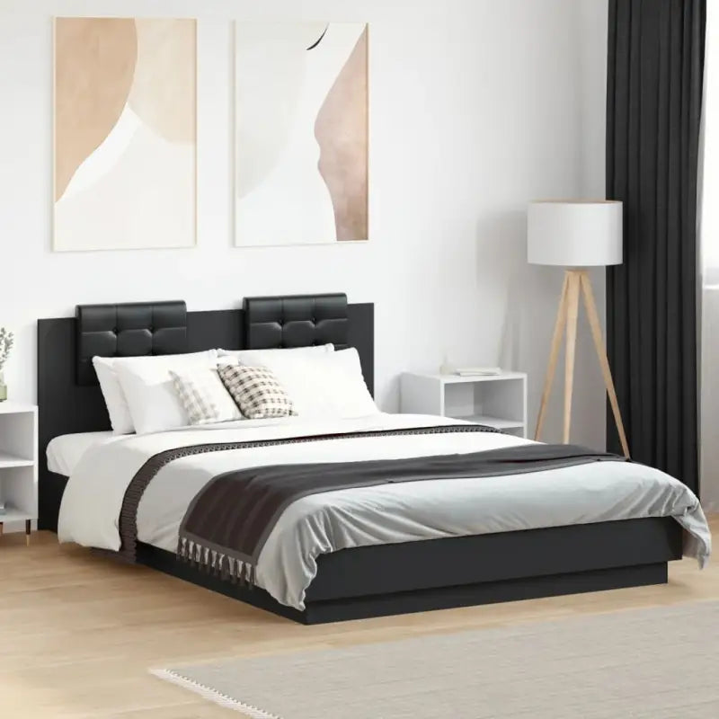 Bedframe met hoofdeinde en multiplex lattenbodem van bewerkt hout - Zwart / 150 x 200 cm - Bedden & bedframes