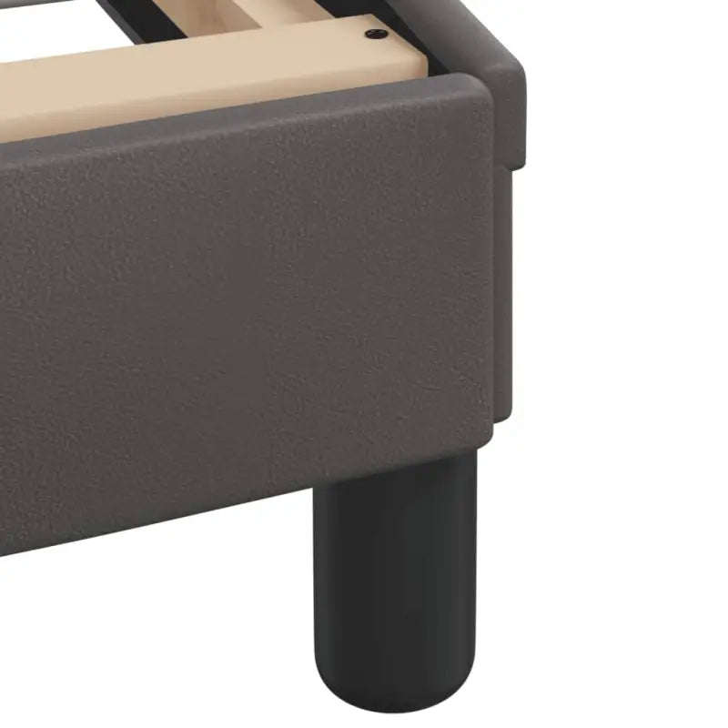 Bedframe met hoofdeinde in grijs materiaal en multiplex lattenbodem - Bedden & bedframes