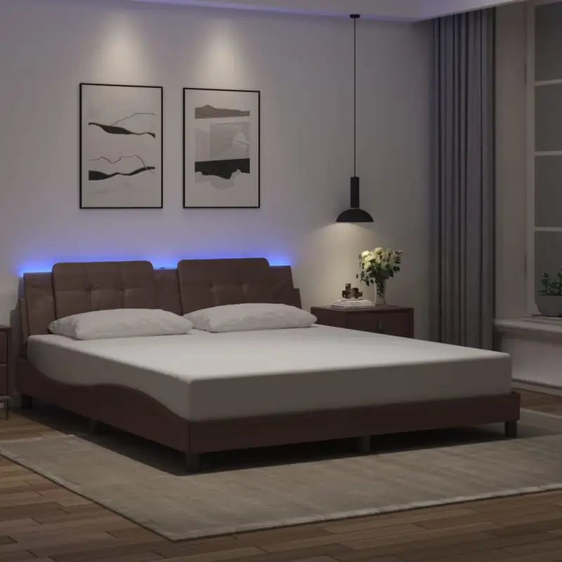 Bedframe met LED-verlichting en multiplex lattenbodem in wit materiaal - Bruin / 180 x 200 cm - Bedden & bedframes