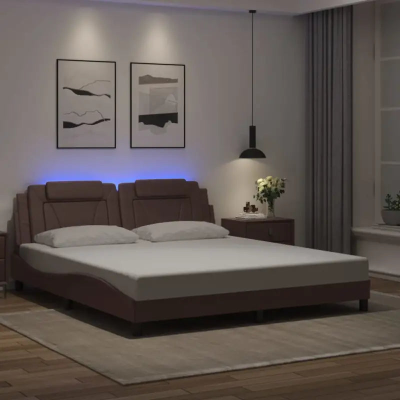 Bedframe met LED-verlichting en multiplex lattenbodem voor comfort - Bruin / 180 x 200 cm - Bedden & bedframes