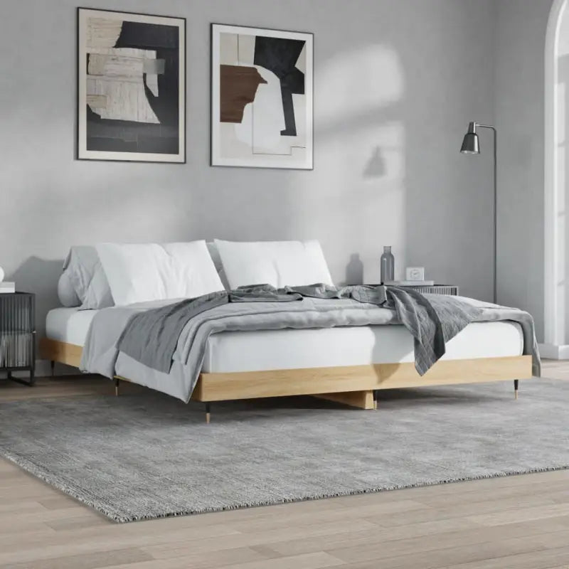 Bedframe met metalen poten en multiplex lattenbodem van bewerkt hout - Sonoma eiken / 180 x 200 cm - Bedden & bedframes