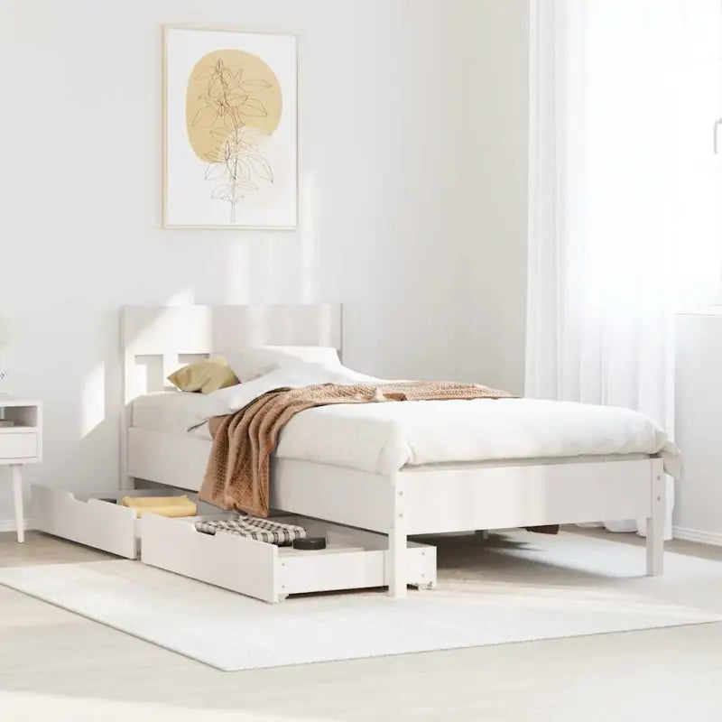 Bedframe van massief grenenhout voor een stabiele en duurzame slaapkamer - Wit / 75 x 190 cm - Bedden & bedframes