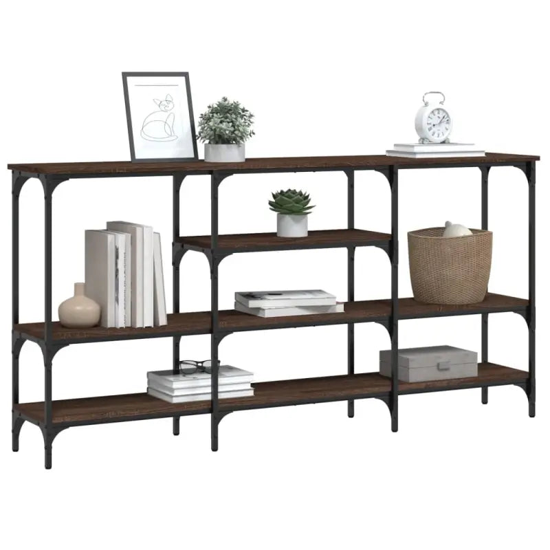 Bijzettafels met bewerkt hout en metalen frame voor een onderhoudsvrije look - Bijzettafels