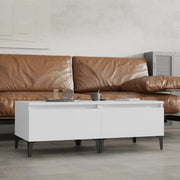 Bijzettafels met bewerkt hout voor een industriële woonkamerstijl - Bijzettafels