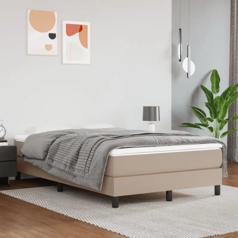 Boxspringbed met multiplex lattenbodem en crème kunstleer voor rust - Cappuccino / 120 x 200 cm / 25 cm - Bedden &