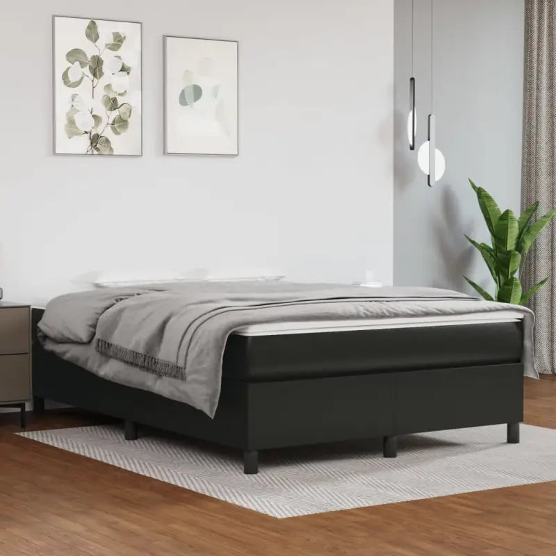 Boxspringbed met multiplex lattenbodem en crème kunstleer voor rust - Zwart / 140 x 190 cm / 35 cm - Bedden & bedframes
