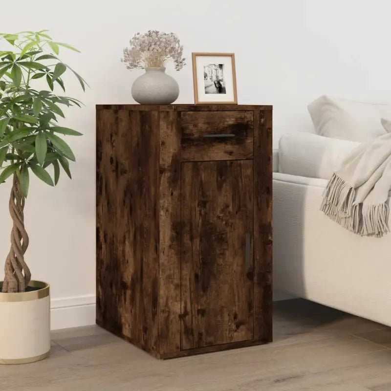 Bureau met kasten van bewerkt hout voor een elegante en duurzame werkruimte - Bureaus