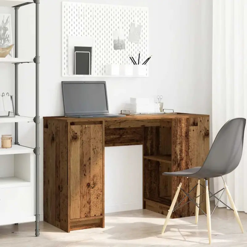 Bureaus van bewerkt hout voor binnen handbereik en georganiseerde ruimte - Oud hout - Bureaus