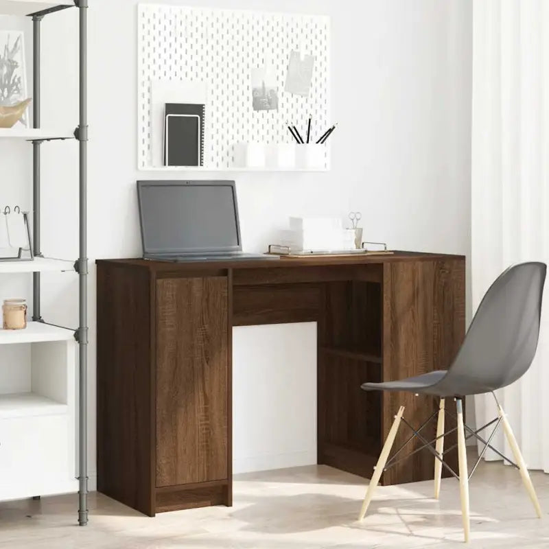 Bureaus van bewerkt hout voor binnen handbereik en georganiseerde ruimte - bruin eikenkleur - Bureaus