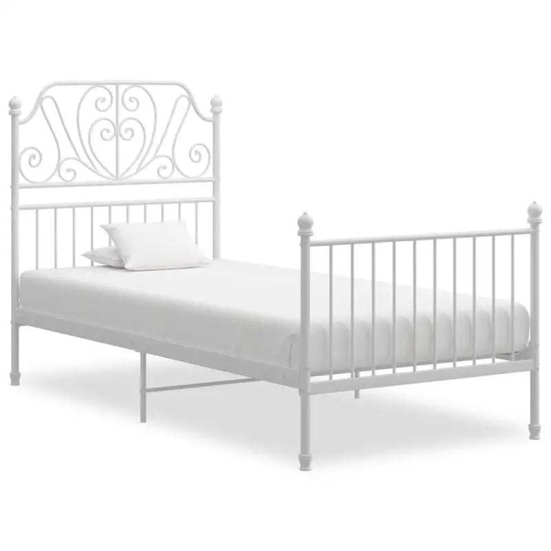 Comfortabel metalen bedframe voor een heerlijke nachtrust - Bedden & bedframes