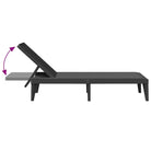 Comfortabele ligbed met verstelbare rugleuning en rattan uitstraling - Ligstoelen