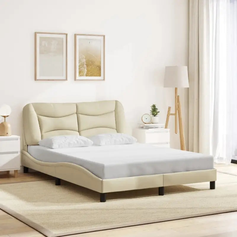 Crème bedframe met LED-verlichting en multiplex lattenbodem - Bedden & bedframes