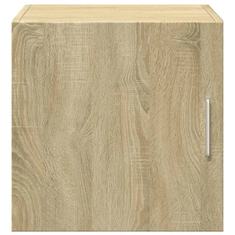 Decoratieve wandkast van bewerkt hout voor een stevige en stijlvolle uitstraling - Dressoirs & buffetkasten