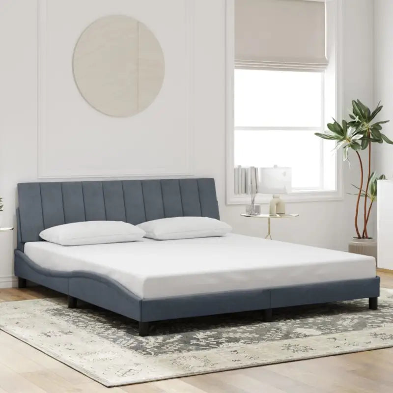 Donkergrijs bedframe met hoofdeinde en multiplex lattenbodem - Donkergrijs / 180 x 200 cm - Bedden & bedframes