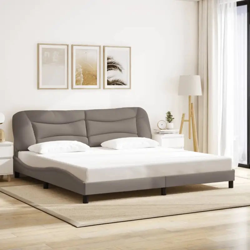 Donkergrijs bedframe met hoofdeinde en multiplex lattenbodem - Taupe / 200 x 200 cm - Bedden & bedframes