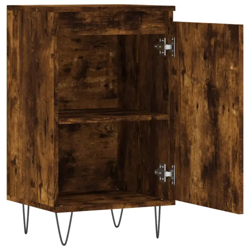 Dressoir met metalen poten en bewerkt hout voor een tijdloze uitstraling - Dressoirs & buffetkasten