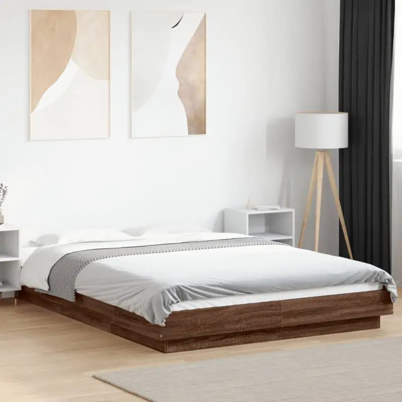 Duurzaam bedframe van bewerkt hout voor een goede nachtrust - Bruin / 120 x 200 cm - Bedden & bedframes