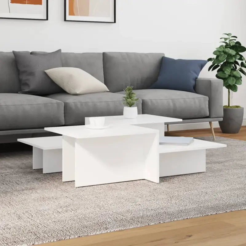 Eenvoudig schoon te maken salontafel met bewerkt hout - Salontafels