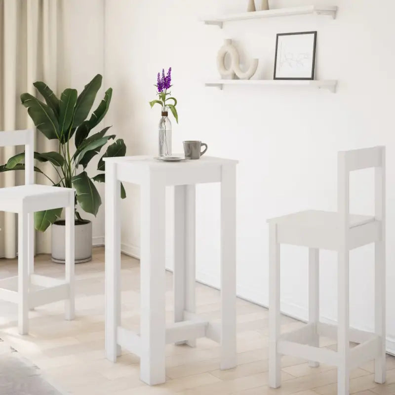 Eettafel met bewerkt hout voor stijl en duurzaamheid in je ruimte - Eettafels