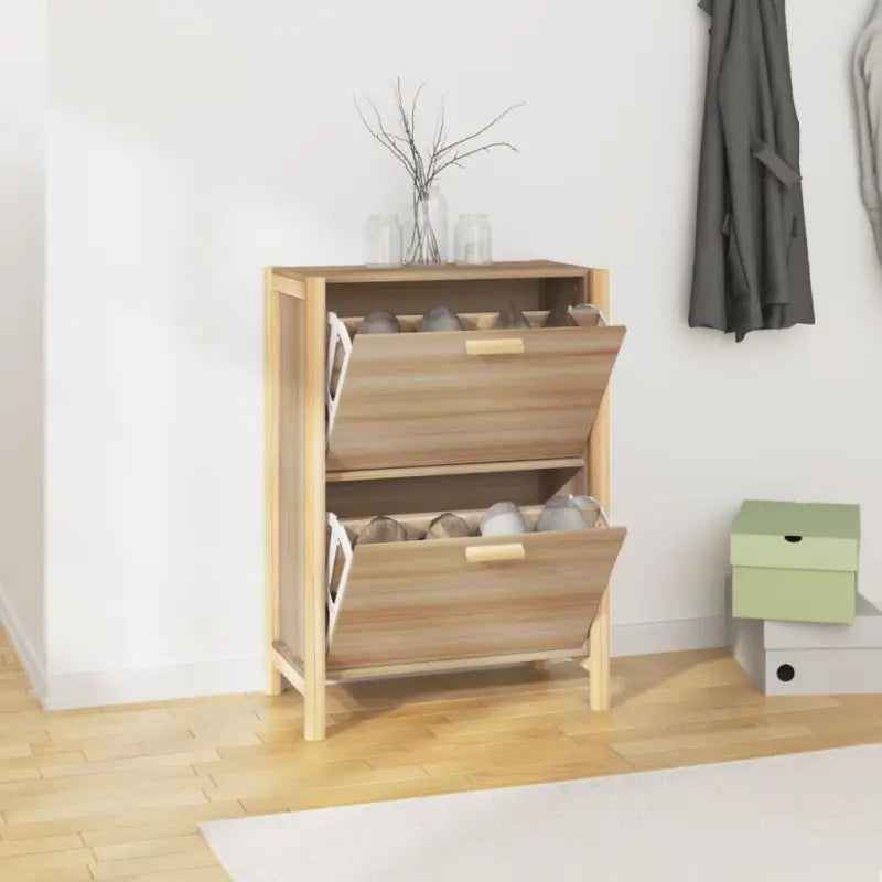 Elegante schoenenkast van bewerkt hout met houten poot voor een nette ruimte - Bruin / 1 - Schoenenrekken