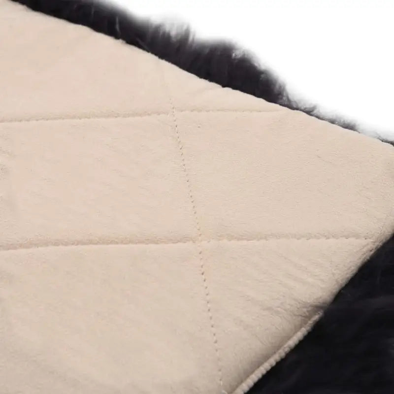 Elegante stoelkussens van echt schapenvacht met polyester suède achterkant - Stoelkussens
