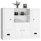 Hoge kasten van bewerkt hout voor een stijlvolle bestaande interieur - Dressoirs & buffetkasten
