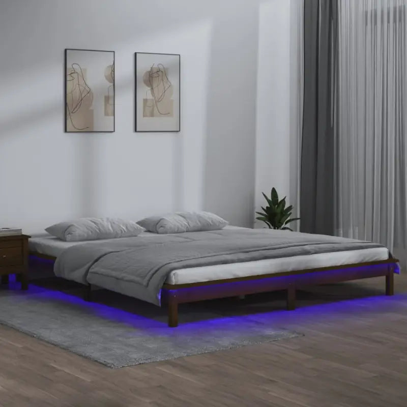Houten bedframe met LED-verlichting van massief grenenhout - Honingbruin / 120 x 190 cm - Bedden & bedframes