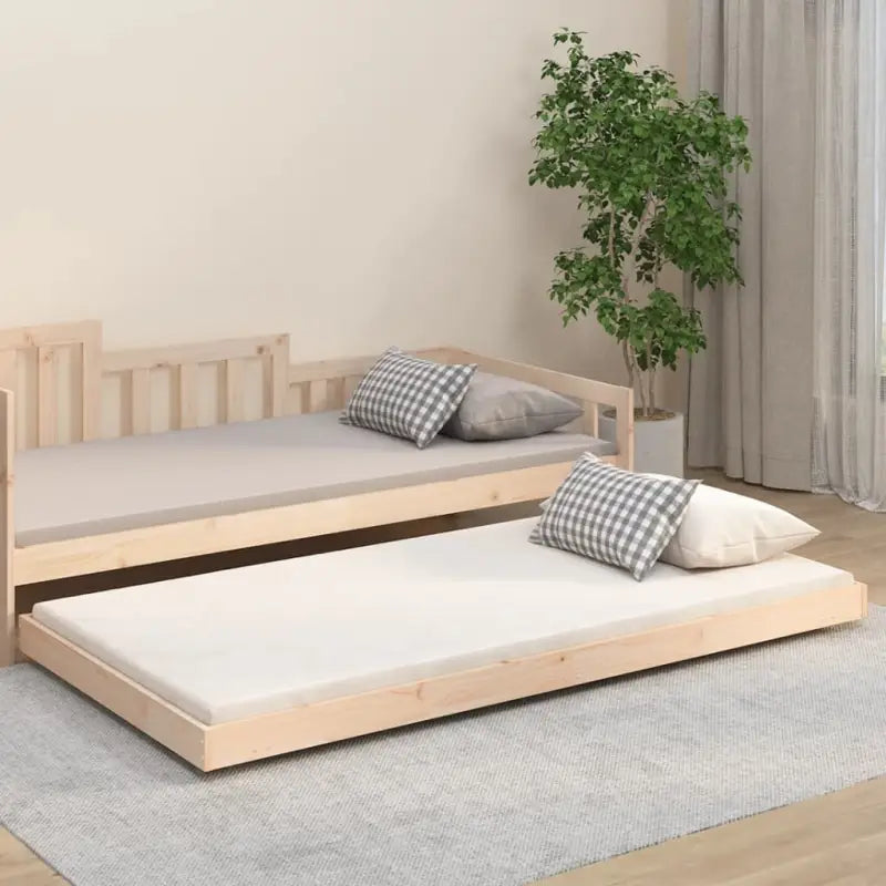 Houten bedframe van massief grenenhout met tijdloos ontwerp - Bedden & bedframes