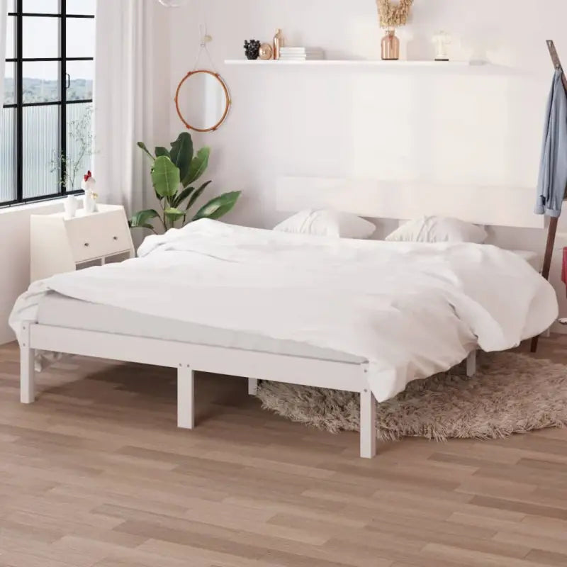 Houten bedframe van massief grenenhout voor een moderne slaapkamer - Wit / 140 x 190 cm - Bedden & bedframes