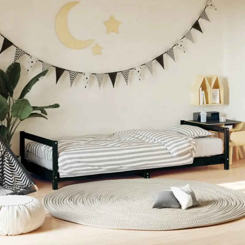 Houten Peuterrandbeden van massief grenenhout met tijdloos design - Peuter- & kinderbedden