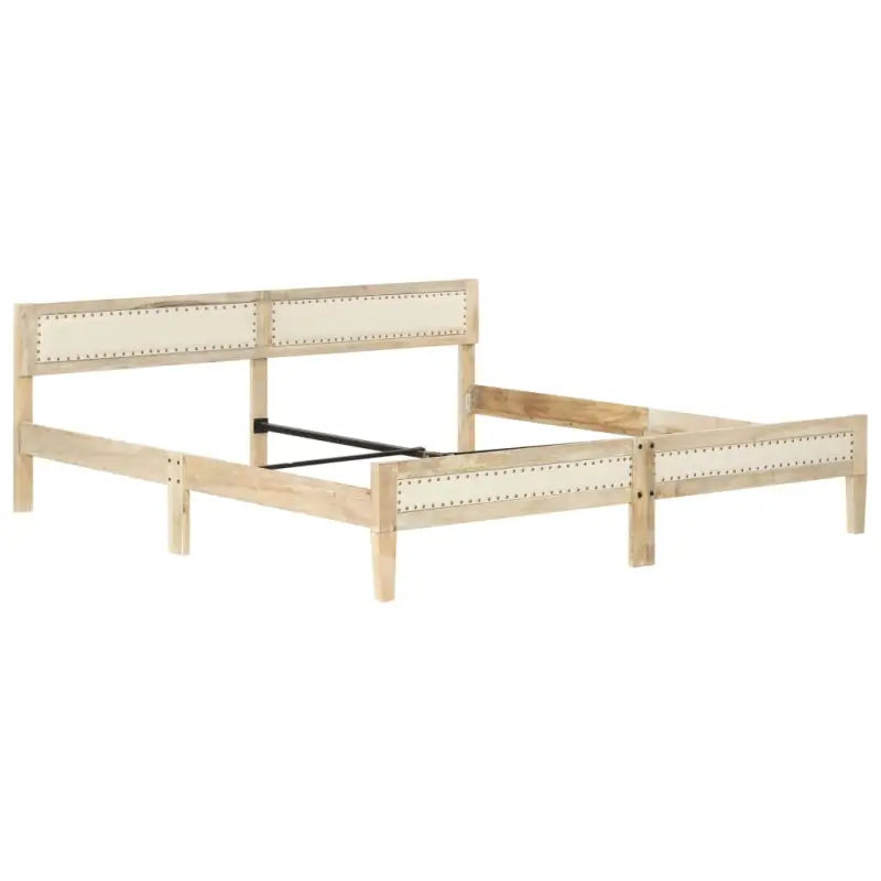 Klassiek bedframe van massief mangohout voor een warme slaapkamer uitstraling - 200 x 200 cm - Bedden & bedframes