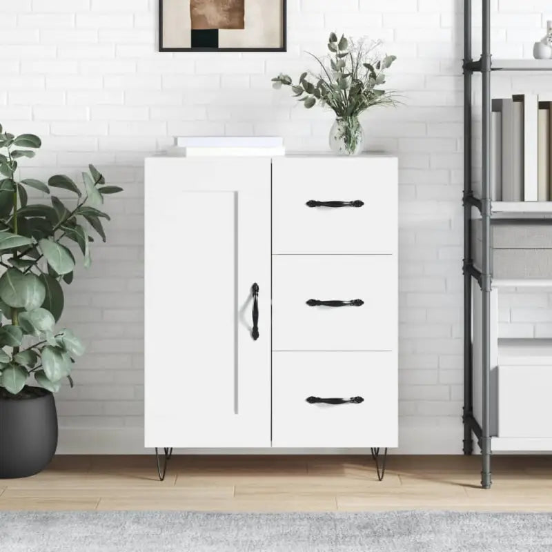 Klassiek dressoir van bewerkt hout met tijdloze uitstraling - Dressoirs & buffetkasten