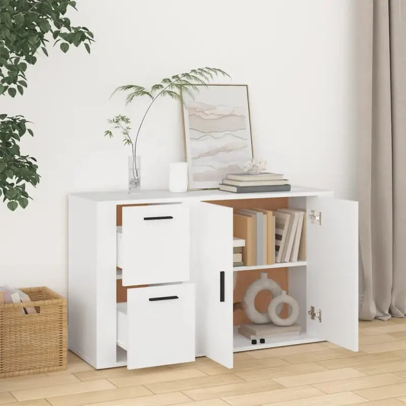 Klassiek dressoir van bewerkt hout met tijdloze uitstraling - Dressoirs & buffetkasten