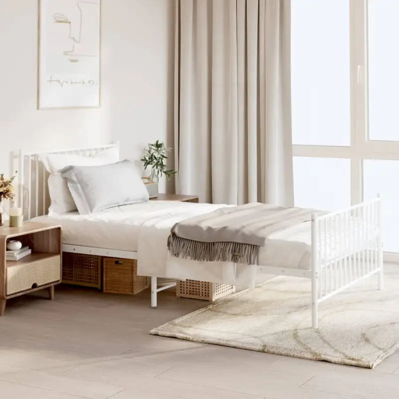 Klassiek metalen bedframe met extra opbergruimte en metalen latten - Wit / 107 x 203 cm / met hoofdbord & voetbord