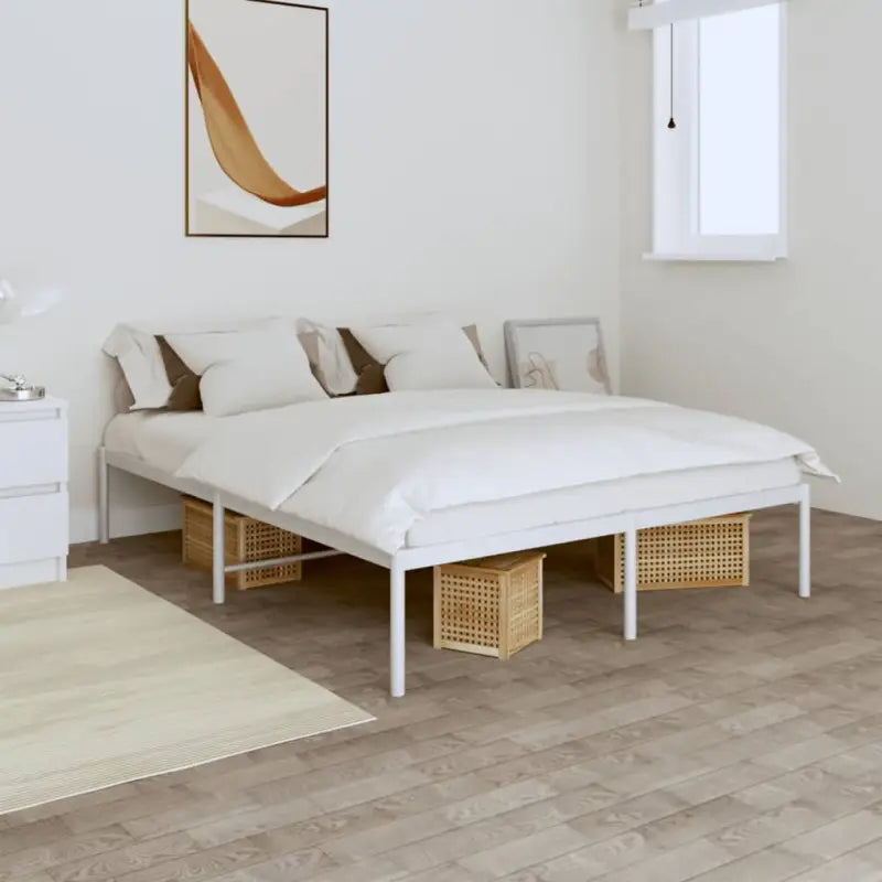 Klassiek metalen bedframe met extra opbergruimte en metalen latten - Wit / 140 x 190 cm / zonder hoofdbord - Bedden &