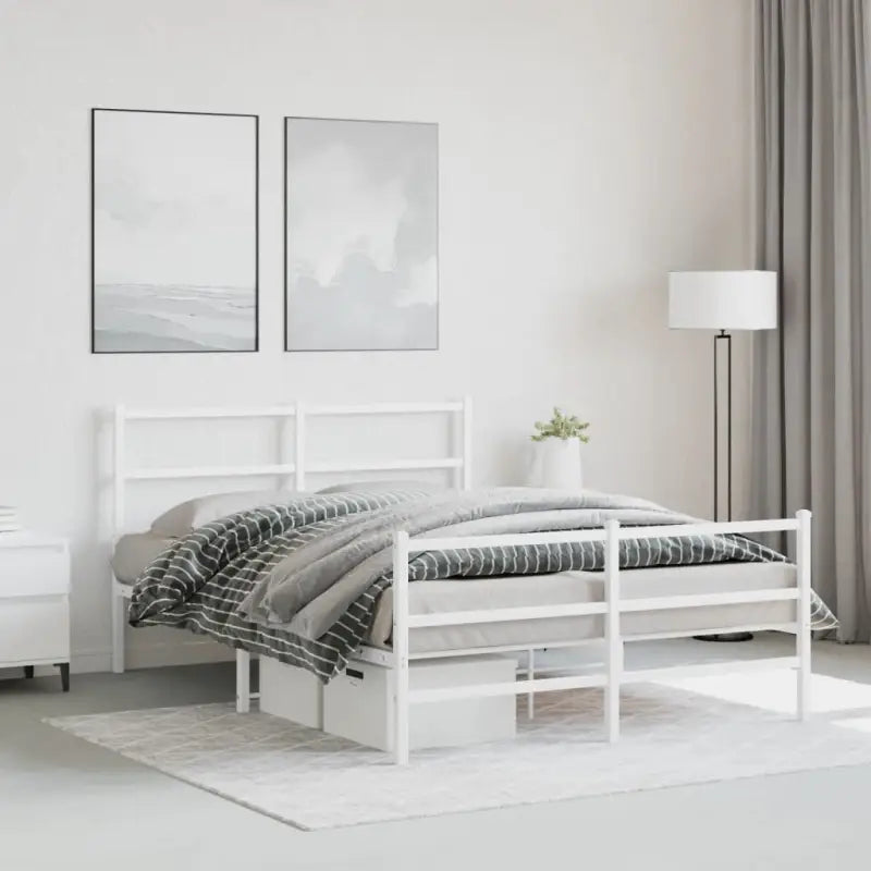 Klassiek metalen bedframe met extra opbergruimte en metalen latten - Wit / 140 x 190 cm / met hoofdbord & voetbord