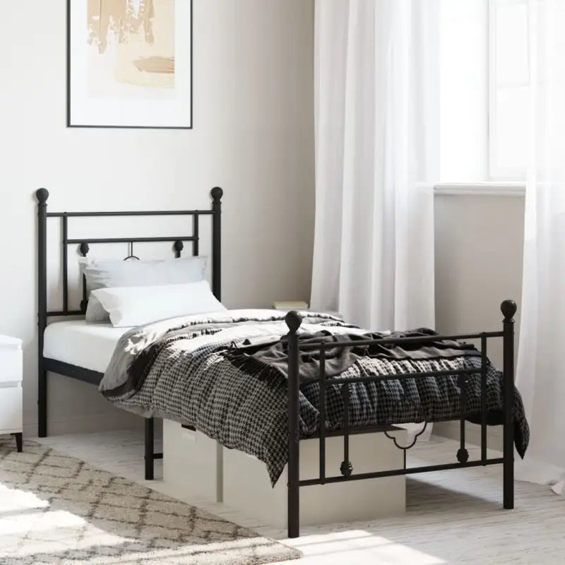 Klassiek metalen bedframe met extra opbergruimte en metalen latten - Zwart / 75 x 190 cm / met hoofdbord & voetbord