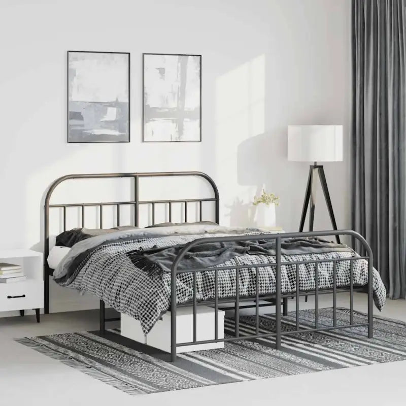 Klassiek metalen bedframe met extra opbergruimte en metalen latten - Zwart / 135 x 190 cm / met hoofdbord & voetbord