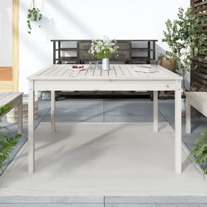 Klassieke houten tuintafel van massief grenenhout voor buiten - Wit grenenhout / 121 x 82.5 x 76 cm / 1 - Tuintafels